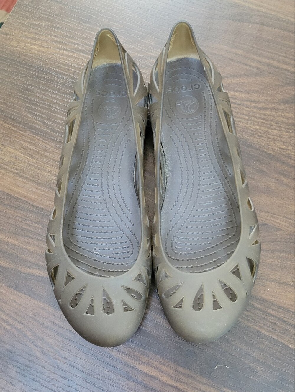 CROCS Adrina III Ballet Slip On Flats Women Size 8 Comfort Casual Waterproof